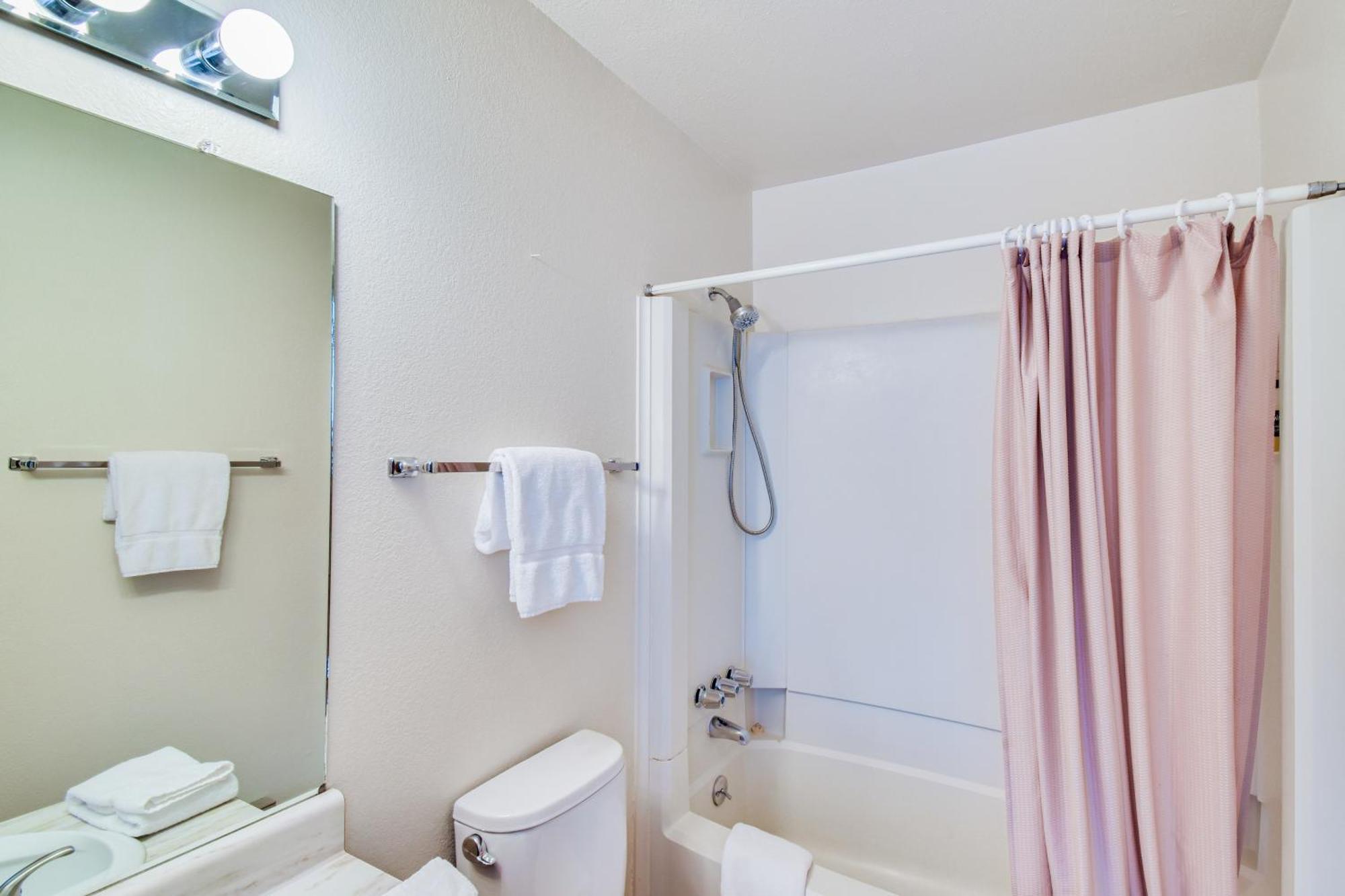 Central Steamboat Condo Outdoor Hot Tub And Pool! Стимбот Спрингс Экстерьер фото